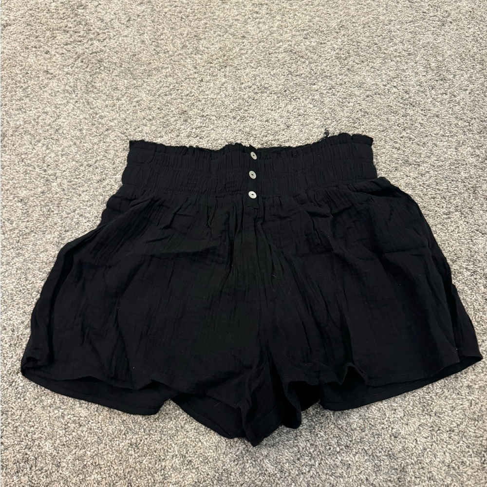 Black Women's Shorts size medium